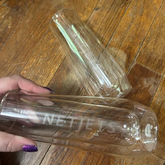 Netjets champage flutes - Picture 3 of 10